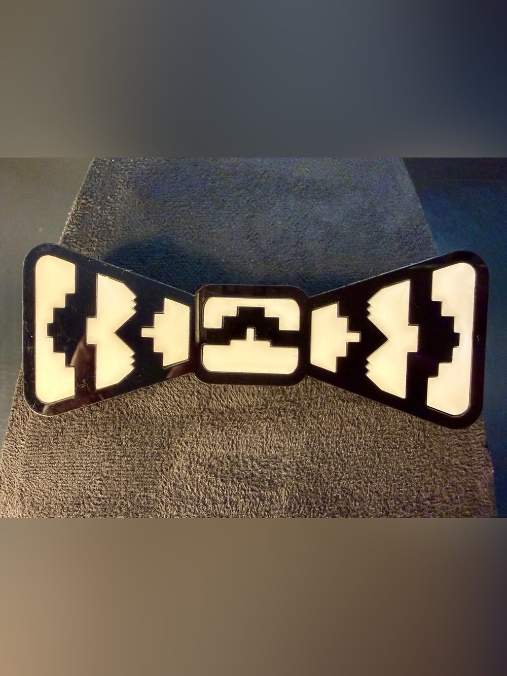 Rare Y2K Black & White Geometric Bow Tie Pin